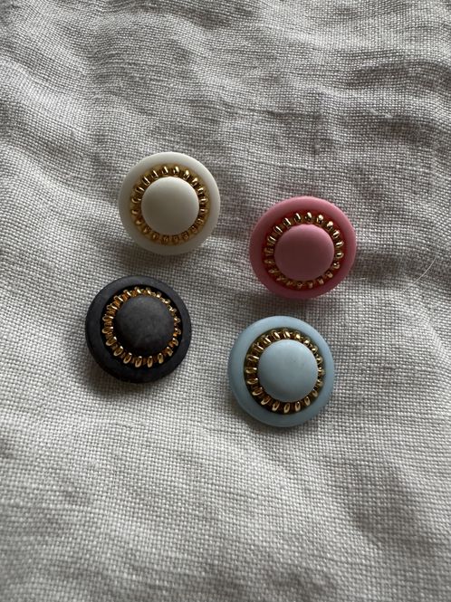 Hovedbilde Søte resin knapper