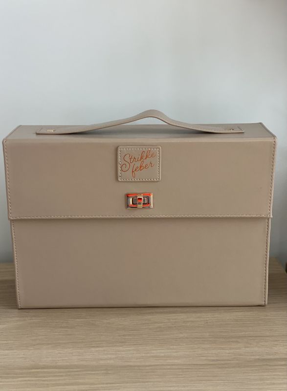 Rundpinneetui dobbel - Beige