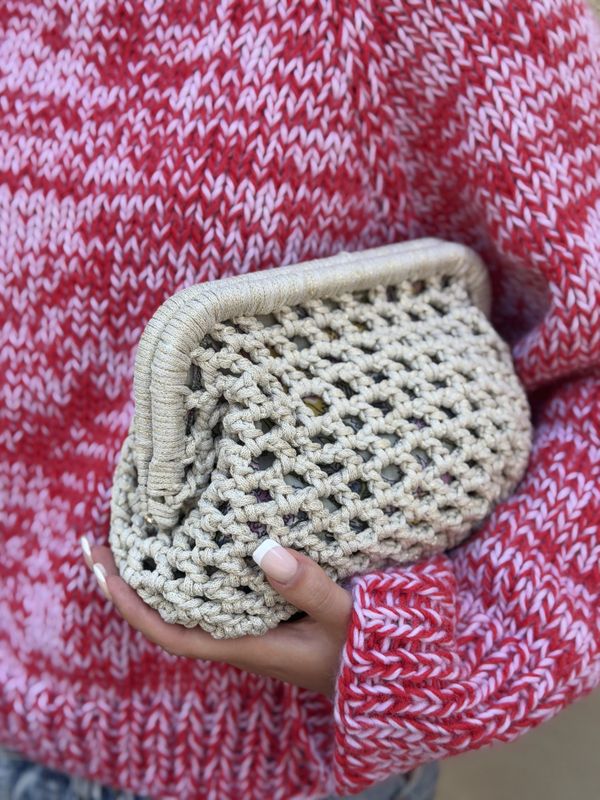 Hull Clutch