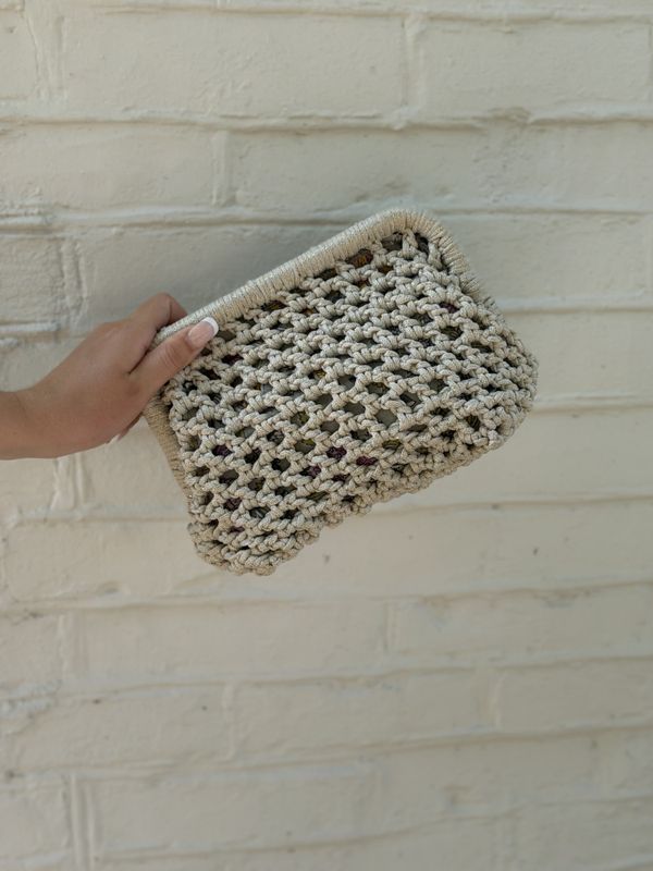 Hull Clutch