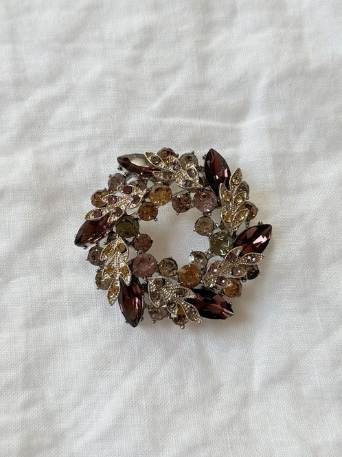 Hovedbilde Brosje - brun krans