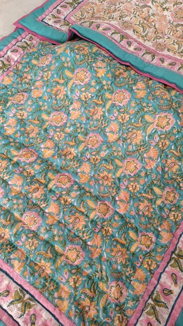 Hovedbilde Sengeteppe - Julie