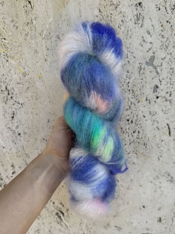 Fat Mohair - Moon
