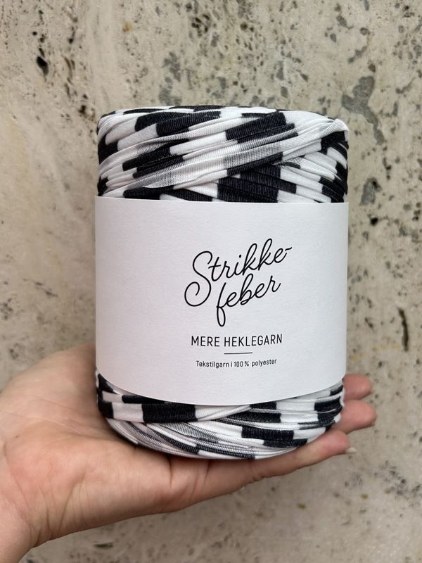 Mere Garn - Striper Sort 174
