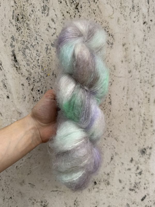 Fat Mohair - Vannlilje